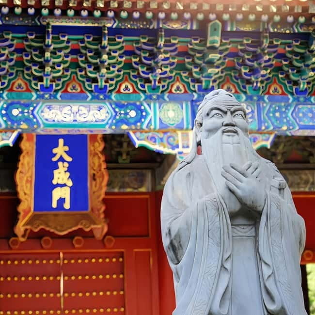 Beijing: Lama Temple and Hutong Alleyways Private Tour - Key Points