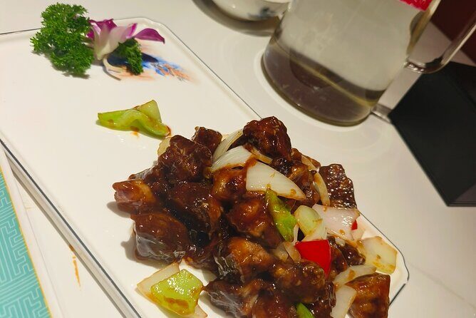 Beijing: Mutianyu Great Wall private Tour with Roast Duck - Exploring the Mutianyu Great Wall