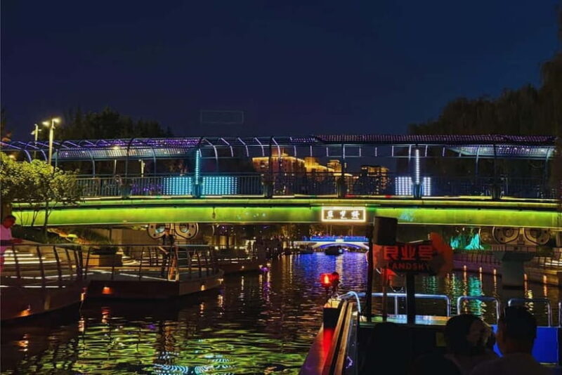 Beijing: Panjiayuan Market&Liangma River Cruise Night Tour - Who Will Appreciate This Tour?