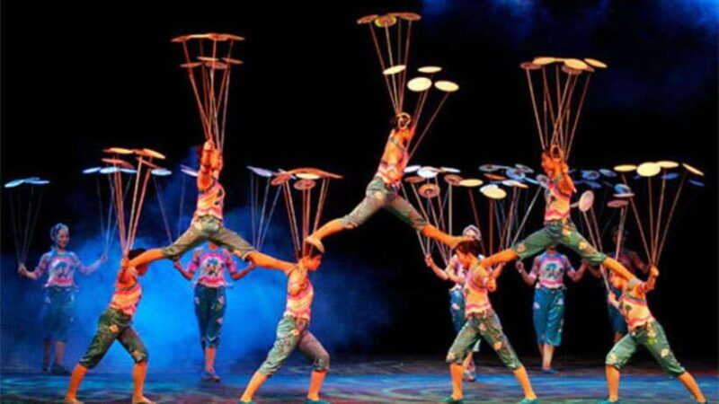 Beijing: Red Theatre Acrobatics Show Ticket-Local Must-See - Who Will Enjoy This Experience?