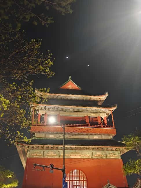 Beijing: Tiananmen Square and Houhai Night Walking Tour - The Itinerary in Detail: What Makes Each Stop Special