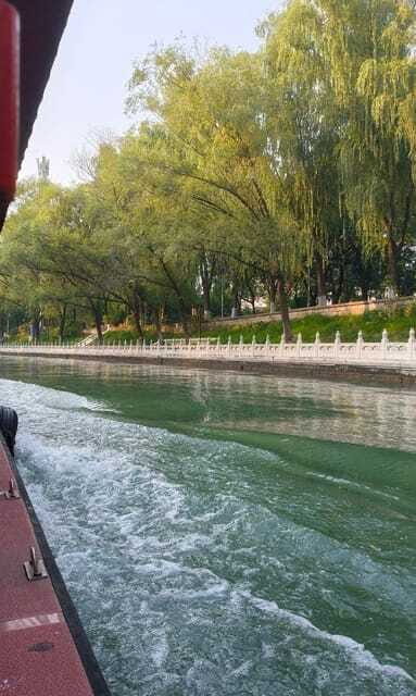 Beijing:Summer Palace Tour with Boat Ride and Massage - Tasting Traditional Beijing Cuisine