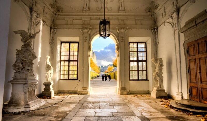 Beldevere Museum Private Walking Tour - Key Points