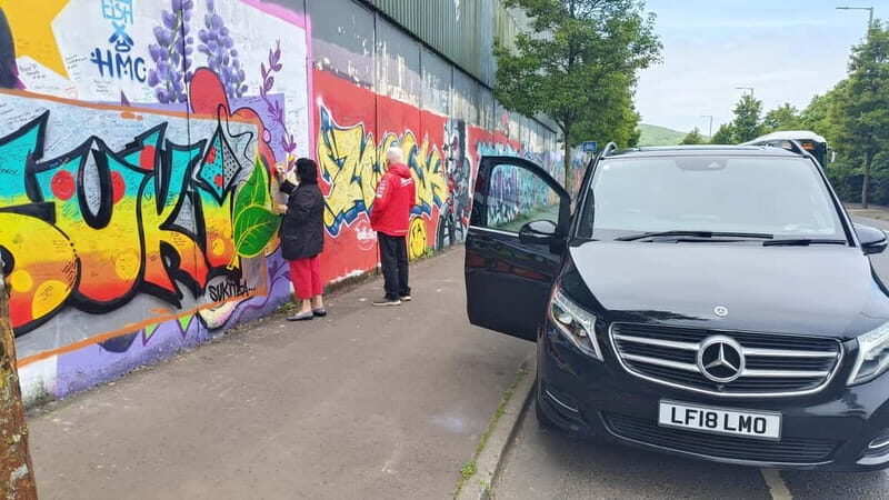 Belfast Black Taxi Tour - A Closer Look at the Belfast Black Taxi Tour