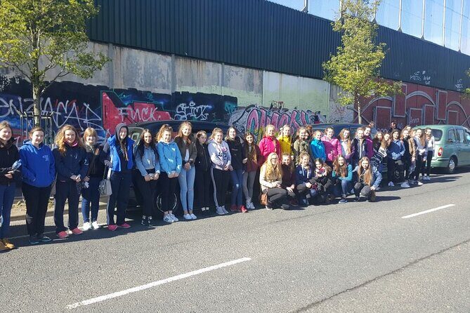 Belfast cab /taxi private 90 mins Terror and conflict- peace tour - Exploring Belfast’s Troubled Past in a Private Taxi