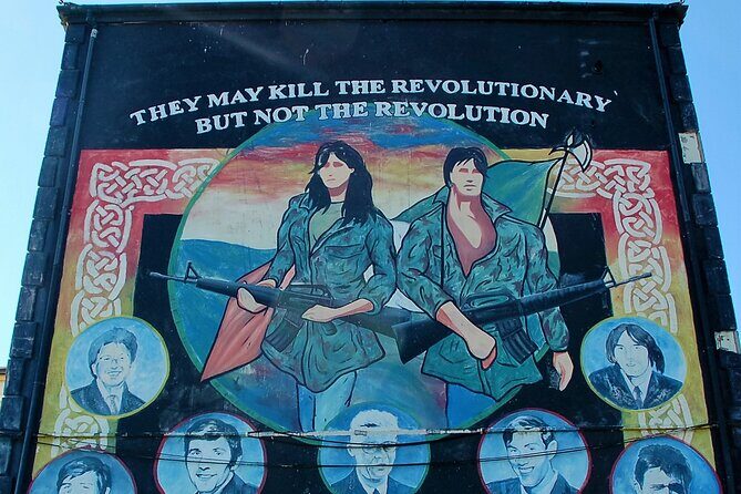 Belfast cab /taxi private 90 mins Terror and conflict- peace tour - The Sum Up