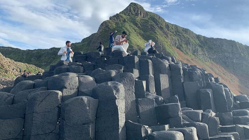 Belfast : Giants Causeway 8 hour private day tour - Who Will Appreciate This Tour?