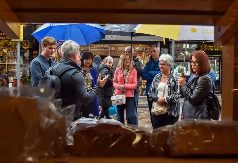 Belfast: Guided Food Walking Tour with Street Art and Pubs - Key Points