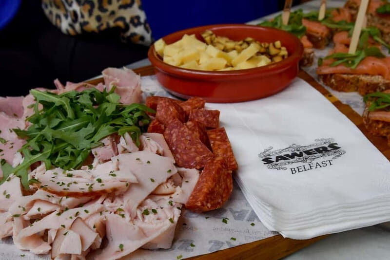 Belfast: Guided Food Walking Tour with Street Art and Pubs - A Deep Dive into the Belfast Food Walking Tour Experience