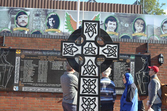 Belfast original taxi drivers 2hr of The history of terror tour - FAQ