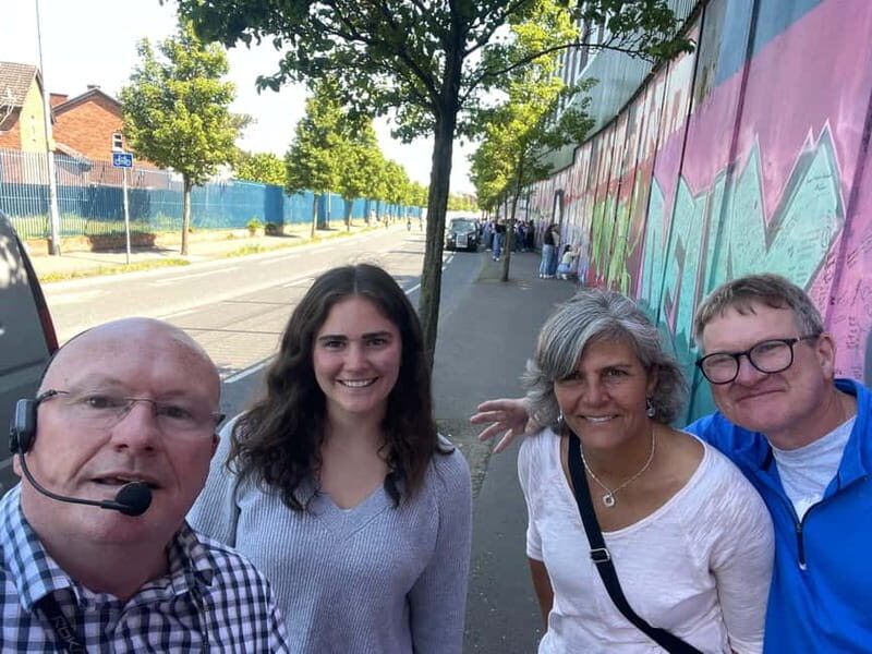 Belfast: Peace Wall & Mural Tour - Key Points