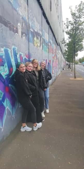 Belfast political mural taxi tour - The Experience from the Reviews