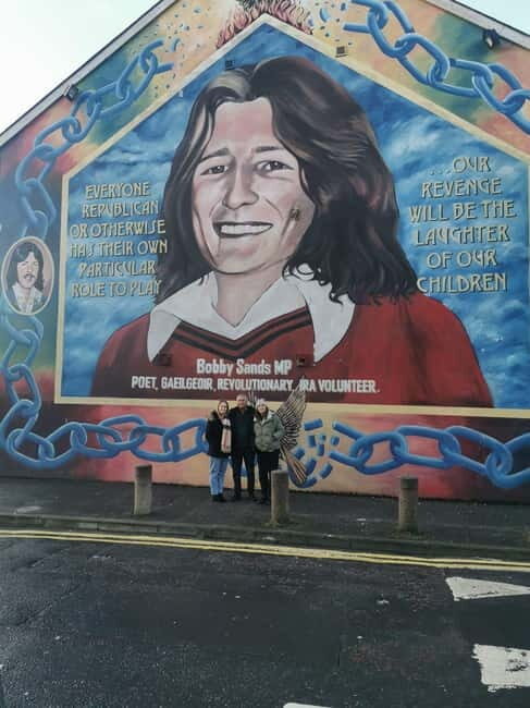 Belfast political mural taxi tour - Practical Details: What You Need to Know
