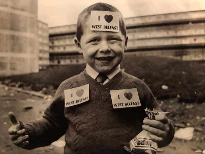 Belfast: Private Black Taxi Tour with Guide - Discovering Belfast in a Black Cab: A Deep Dive into the City’s Soul