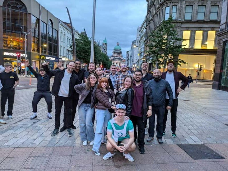 Belfast: Pub Crawl and Bar Walking Tour with Two Drinks - Starting at the Albert Memorial Clock