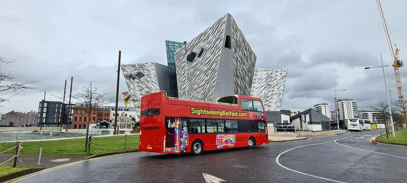 Belfast: Sightseeing Tour HOP ON HOP OFF from the City Hall - A Detailed Look at the Belfast Hop-On Hop-Off Tour