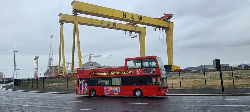 Belfast: Sightseeing Tour HOP ON HOP OFF from the City Hall - FAQ