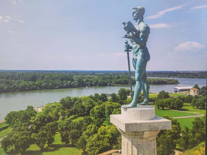 Belgrade: Guided City Tour and Kalemegdan Fortress Visit - Belgrade: Guided City Tour and Kalemegdan Fortress Visit
