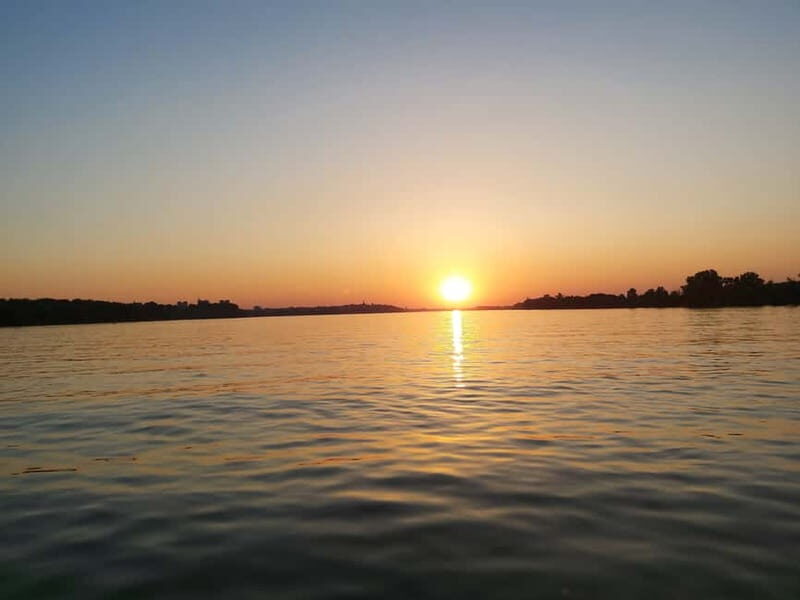 Belgrade: Sunset Sightseeing Cruise with Drinks - The Experience’s Value