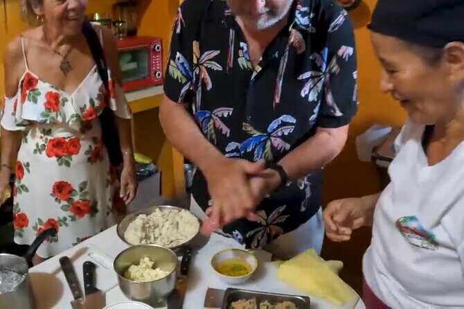 Belizean Food Experience - Who Would Love This Tour?