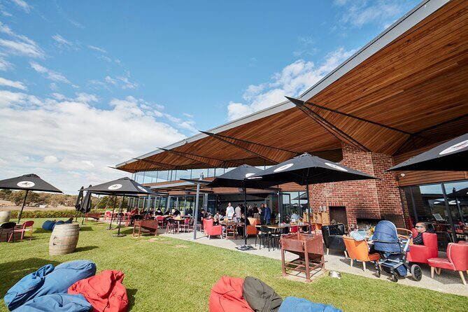 Bellarine Peninsula Public Winery Tour - Lunch Included - Who Would Enjoy This Tour?