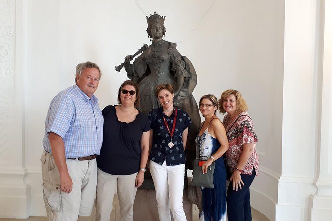 Belvedere Palace and Museum Tour - FAQ