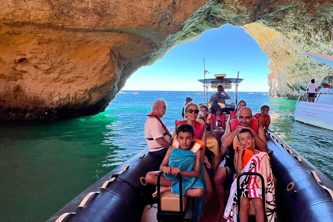 Benagil Caves & Praia da Marinha with multilingual guide - A Detailed Look at the Tour Experience