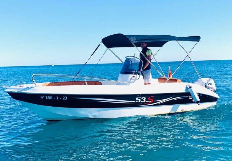 Benalmádena: Boat Rental without License - What’s Included and What’s Not