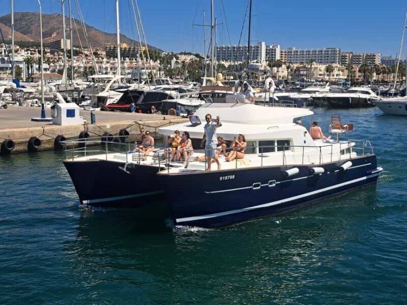 Benalmádena: Catamaran Cruise with Drinks and Swim Stop - Benalmádena: Catamaran Cruise with Drinks and Swim Stop