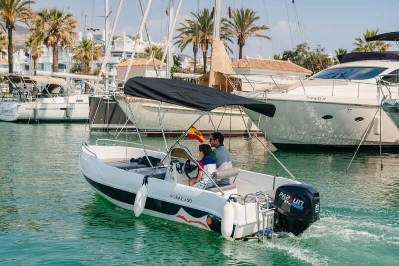 Benalmádena: license-Free Rent Boat for Dolphin Watching - In-Depth Review of the Benalmádena Boat Rental Experience