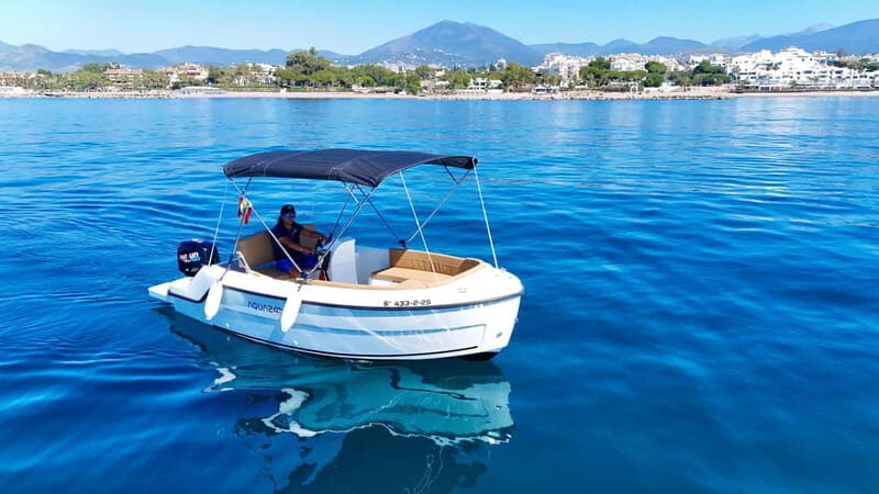 Benalmádena: license-Free Rent Boat for Dolphin Watching - FAQs