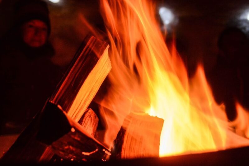 Bend: Cascade Mountains Snowshoeing Tour and Bonfire - Bend: Cascade Mountains Snowshoeing Tour and Bonfire — An Authentic Winter Experience