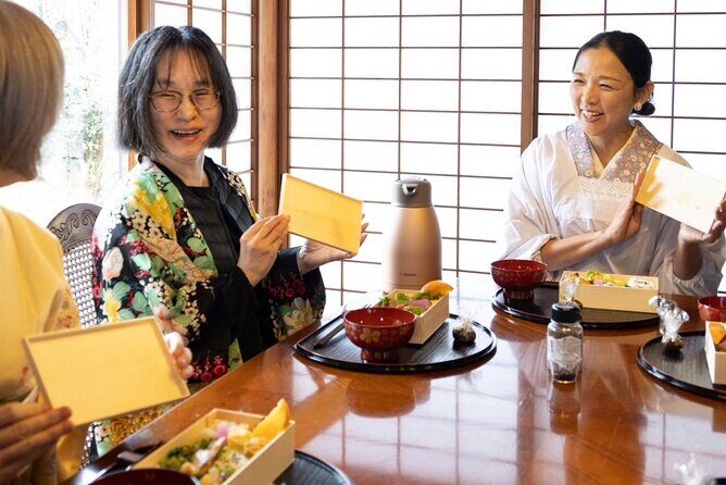 Bento Making in West Kobe - A Unique Culinary Experience in Kobe: Making Bento in West Kobe