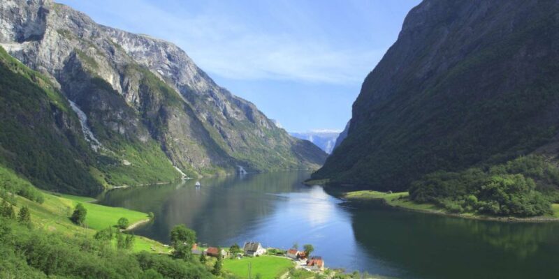 Bergen: Private Day Tour, Nærøyfjord Cruise and Flåm Railway - FAQ