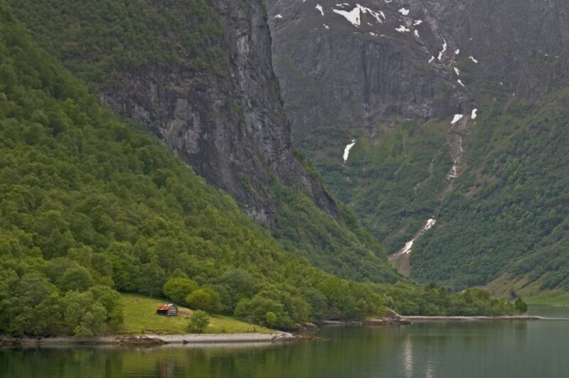Bergen: Self-Guided Trip to Oslo with Sognefjord cruise (5h) - In-Depth Review of the Bergen to Oslo Sognefjord Tour
