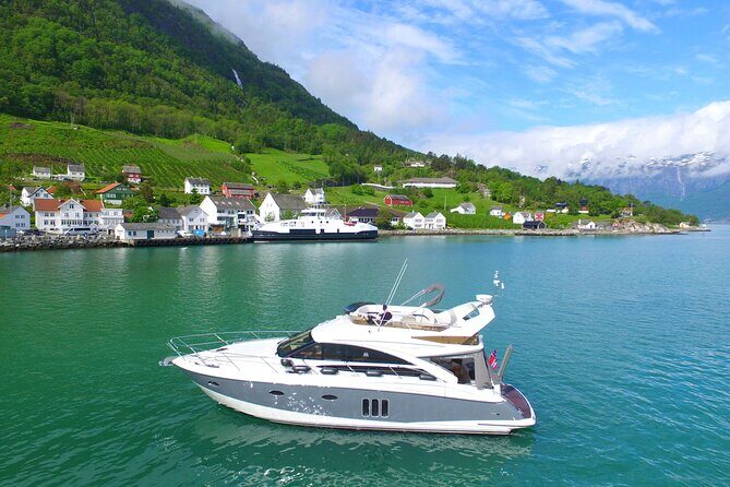 Bergen - Ullensvang private cruise, one way - The Sum Up