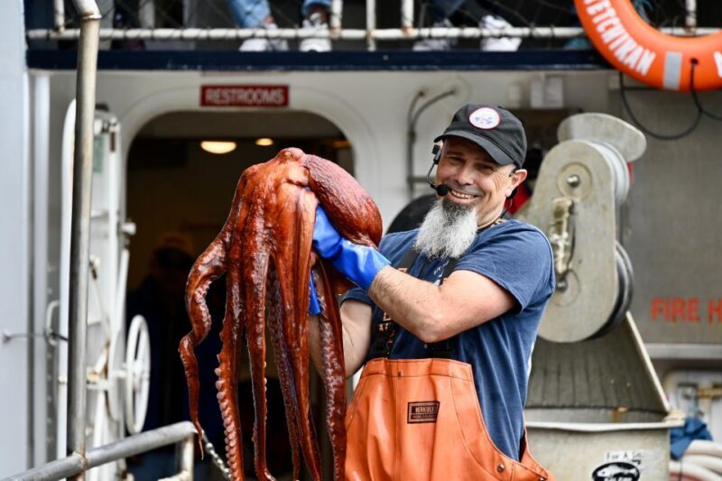 Bering Sea Crab Fishermen's Tour - What You’ll See and Do