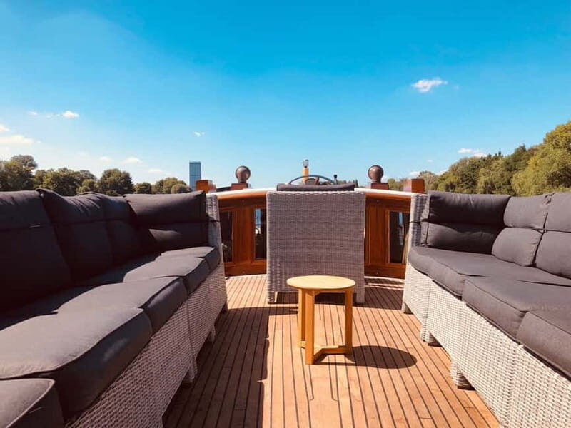 Berlin: 1h Boutiquestyle-Cruise on the Electric FITZGERALD - FAQ