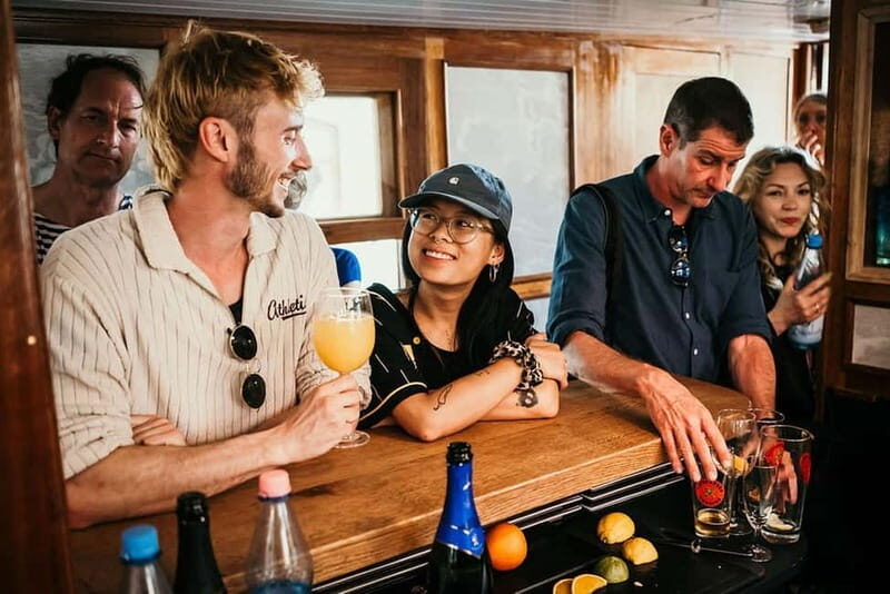 Berlin: 2.5-Hour Beer & Sunset Sightseeing Boat Cruise - Who Should Consider This Tour?
