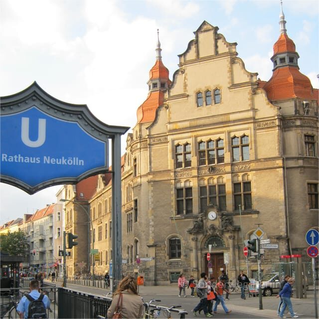 Berlin: 2.5-Hour Neighborhood Tour of Neukölln - An In-Depth Look at the Neukölln Tour