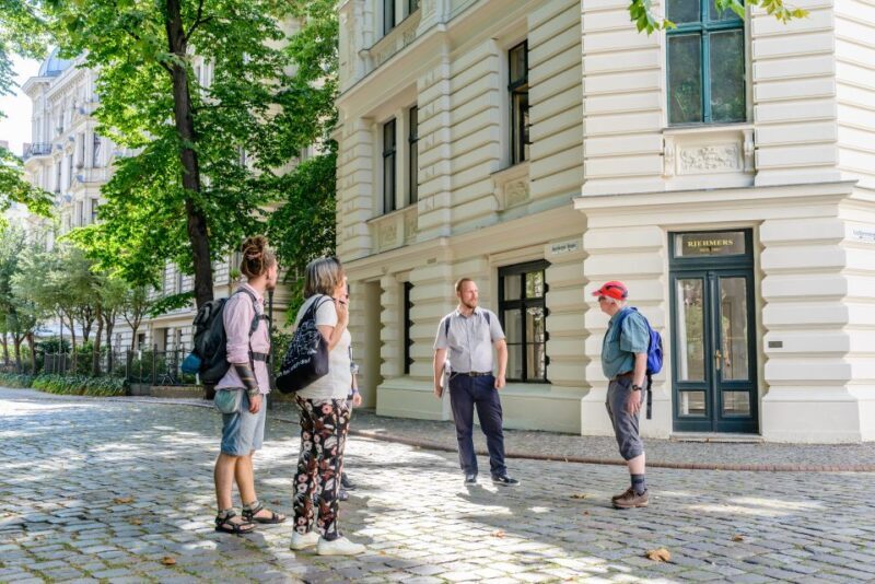 Berlin: 2.5-Hour Walking Tour through Kreuzberg 61 - A Deep Dive into the Kreuzberg 61 Experience