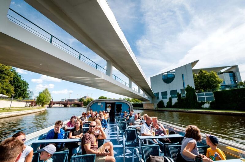 Berlin: 3.25-Hour Spree & Landwehrkanal Boat Tour - Who Will Love This Tour?