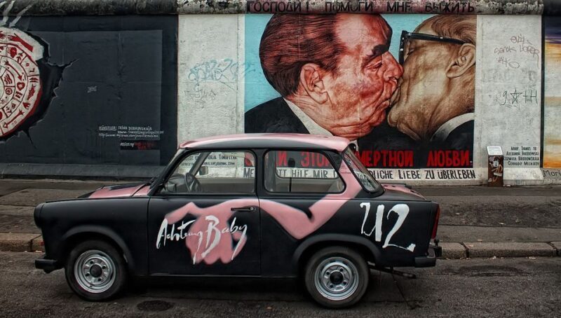 Berlin: 3-Hour Private Tour in French or Italian - Key Points