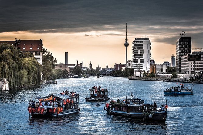 Berlin Architecture/River Spree Full Day Photography Tour - An In-Depth Look at the Berlin Architecture/River Spree Photography Tour