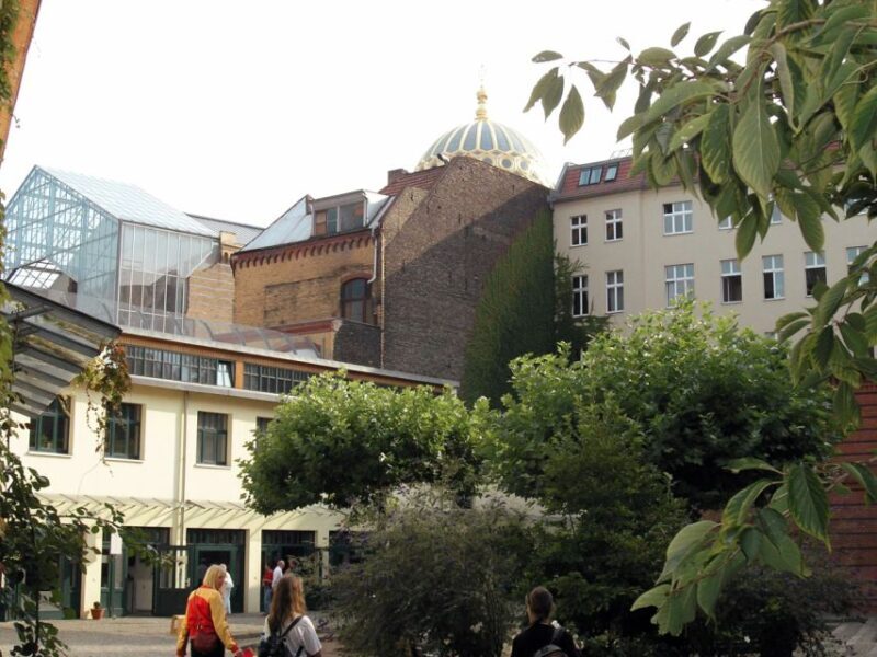 Berlin: Backyards of Berlin 2-Hour Tour - Key Points