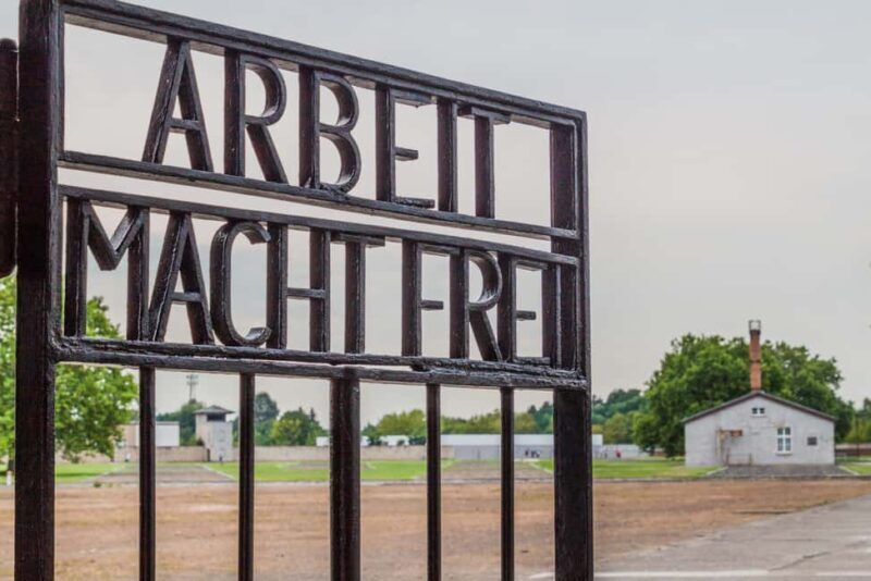 Berlin: Bus Tour to Sachsenhausen Concentration Camp & East Side Gallery - In-Depth Review of the Tour Experience
