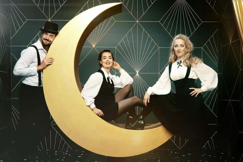 Berlin: Chaos Royal  Impro Theater - Key Points
