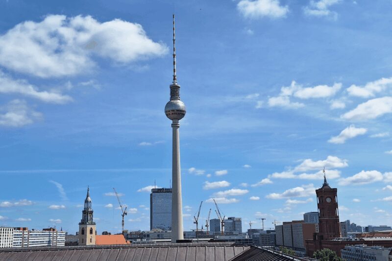 Berlin: City Highlights Express & Panorama Roof Terrace - FAQs