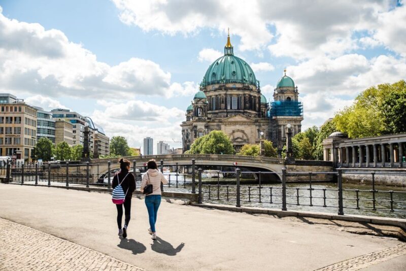 Berlin: City on a Budget Walking Tour with Local - The Sum Up