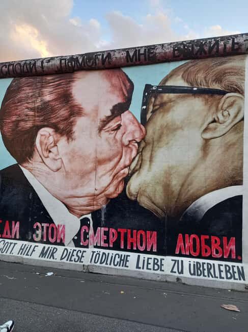 Berlin City Walking tour With Guide - FAQ